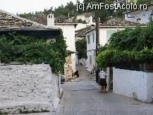 [P09] case mai vechi » foto by helen39
 - 
<span class="allrVoted glyphicon glyphicon-heart hidden" id="av132158"></span>
<a class="m-l-10 hidden" id="sv132158" onclick="voting_Foto_DelVot(,132158,17592)" role="button">șterge vot <span class="glyphicon glyphicon-remove"></span></a>
<a id="v9132158" class=" c-red"  onclick="voting_Foto_SetVot(132158)" role="button"><span class="glyphicon glyphicon-heart-empty"></span> <b>LIKE</b> = Votează poza</a> <img class="hidden"  id="f132158W9" src="/imagini/loader.gif" border="0" /><span class="AjErrMes hidden" id="e132158ErM"></span>