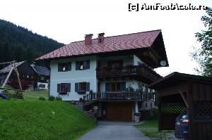 [P01] Pensiunea Spielbüchler, la etaj apartamentele inchiriate ruristilor » foto by osna
 - 
<span class="allrVoted glyphicon glyphicon-heart hidden" id="av566391"></span>
<a class="m-l-10 hidden" id="sv566391" onclick="voting_Foto_DelVot(,566391,17634)" role="button">șterge vot <span class="glyphicon glyphicon-remove"></span></a>
<a id="v9566391" class=" c-red"  onclick="voting_Foto_SetVot(566391)" role="button"><span class="glyphicon glyphicon-heart-empty"></span> <b>LIKE</b> = Votează poza</a> <img class="hidden"  id="f566391W9" src="/imagini/loader.gif" border="0" /><span class="AjErrMes hidden" id="e566391ErM"></span>