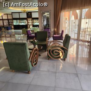 [P02] Fotilii intersante in Lobby » foto by cristi_negru
 - 
<span class="allrVoted glyphicon glyphicon-heart hidden" id="av1387151"></span>
<a class="m-l-10 hidden" id="sv1387151" onclick="voting_Foto_DelVot(,1387151,17723)" role="button">șterge vot <span class="glyphicon glyphicon-remove"></span></a>
<a id="v91387151" class=" c-red"  onclick="voting_Foto_SetVot(1387151)" role="button"><span class="glyphicon glyphicon-heart-empty"></span> <b>LIKE</b> = Votează poza</a> <img class="hidden"  id="f1387151W9" src="/imagini/loader.gif" border="0" /><span class="AjErrMes hidden" id="e1387151ErM"></span>