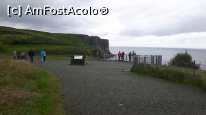 [P19] Punctul de observatie de la Kilt Rock.  » foto by ovi4x4
 - 
<span class="allrVoted glyphicon glyphicon-heart hidden" id="av883708"></span>
<a class="m-l-10 hidden" id="sv883708" onclick="voting_Foto_DelVot(,883708,17740)" role="button">șterge vot <span class="glyphicon glyphicon-remove"></span></a>
<a id="v9883708" class=" c-red"  onclick="voting_Foto_SetVot(883708)" role="button"><span class="glyphicon glyphicon-heart-empty"></span> <b>LIKE</b> = Votează poza</a> <img class="hidden"  id="f883708W9" src="/imagini/loader.gif" border="0" /><span class="AjErrMes hidden" id="e883708ErM"></span>