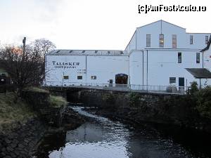 [P74] The final stop: Distileria Talisker.  » foto by ariciu
 - 
<span class="allrVoted glyphicon glyphicon-heart hidden" id="av575280"></span>
<a class="m-l-10 hidden" id="sv575280" onclick="voting_Foto_DelVot(,575280,17740)" role="button">șterge vot <span class="glyphicon glyphicon-remove"></span></a>
<a id="v9575280" class=" c-red"  onclick="voting_Foto_SetVot(575280)" role="button"><span class="glyphicon glyphicon-heart-empty"></span> <b>LIKE</b> = Votează poza</a> <img class="hidden"  id="f575280W9" src="/imagini/loader.gif" border="0" /><span class="AjErrMes hidden" id="e575280ErM"></span>