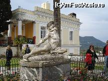 [P15] Palatul Achillion - statuia lui ' Achillion in agonie ' » foto by Diaura*
 - 
<span class="allrVoted glyphicon glyphicon-heart hidden" id="av38660"></span>
<a class="m-l-10 hidden" id="sv38660" onclick="voting_Foto_DelVot(,38660,17783)" role="button">șterge vot <span class="glyphicon glyphicon-remove"></span></a>
<a id="v938660" class=" c-red"  onclick="voting_Foto_SetVot(38660)" role="button"><span class="glyphicon glyphicon-heart-empty"></span> <b>LIKE</b> = Votează poza</a> <img class="hidden"  id="f38660W9" src="/imagini/loader.gif" border="0" /><span class="AjErrMes hidden" id="e38660ErM"></span>