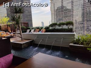 [P19] Eastin Sathorn Hotel - la piscină » foto by crismis
 - 
<span class="allrVoted glyphicon glyphicon-heart hidden" id="av1358602"></span>
<a class="m-l-10 hidden" id="sv1358602" onclick="voting_Foto_DelVot(,1358602,17808)" role="button">șterge vot <span class="glyphicon glyphicon-remove"></span></a>
<a id="v91358602" class=" c-red"  onclick="voting_Foto_SetVot(1358602)" role="button"><span class="glyphicon glyphicon-heart-empty"></span> <b>LIKE</b> = Votează poza</a> <img class="hidden"  id="f1358602W9" src="/imagini/loader.gif" border="0" /><span class="AjErrMes hidden" id="e1358602ErM"></span>