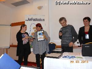 [P06] Întâlnirea AFA 2015 - Tot eu, primind premiul special din partea agenţiei partenere.  » foto by iulianic
 - 
<span class="allrVoted glyphicon glyphicon-heart hidden" id="av605834"></span>
<a class="m-l-10 hidden" id="sv605834" onclick="voting_Foto_DelVot(,605834,17815)" role="button">șterge vot <span class="glyphicon glyphicon-remove"></span></a>
<a id="v9605834" class=" c-red"  onclick="voting_Foto_SetVot(605834)" role="button"><span class="glyphicon glyphicon-heart-empty"></span> <b>LIKE</b> = Votează poza</a> <img class="hidden"  id="f605834W9" src="/imagini/loader.gif" border="0" /><span class="AjErrMes hidden" id="e605834ErM"></span>