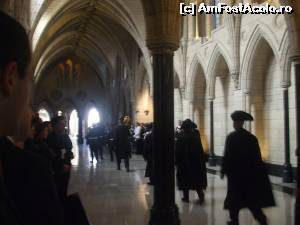[P13] Sediul Parlamentului - imagini din interior (II) 
Ceremonia începerii Ședinței de dezbatere parlamentară » foto by Carmen Lyrics
 - 
<span class="allrVoted glyphicon glyphicon-heart hidden" id="av583521"></span>
<a class="m-l-10 hidden" id="sv583521" onclick="voting_Foto_DelVot(,583521,17852)" role="button">șterge vot <span class="glyphicon glyphicon-remove"></span></a>
<a id="v9583521" class=" c-red"  onclick="voting_Foto_SetVot(583521)" role="button"><span class="glyphicon glyphicon-heart-empty"></span> <b>LIKE</b> = Votează poza</a> <img class="hidden"  id="f583521W9" src="/imagini/loader.gif" border="0" /><span class="AjErrMes hidden" id="e583521ErM"></span>