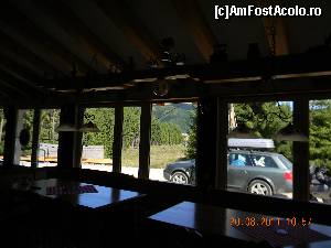 [P11] Cabana Cerbul (pârâul lacului Oaşa) - vedere din restaurantul cabanei spre exterior.  » foto by bogumil
 - 
<span class="allrVoted glyphicon glyphicon-heart hidden" id="av671546"></span>
<a class="m-l-10 hidden" id="sv671546" onclick="voting_Foto_DelVot(,671546,17875)" role="button">șterge vot <span class="glyphicon glyphicon-remove"></span></a>
<a id="v9671546" class=" c-red"  onclick="voting_Foto_SetVot(671546)" role="button"><span class="glyphicon glyphicon-heart-empty"></span> <b>LIKE</b> = Votează poza</a> <img class="hidden"  id="f671546W9" src="/imagini/loader.gif" border="0" /><span class="AjErrMes hidden" id="e671546ErM"></span>