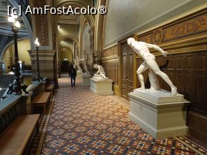 [P50] Uppsala, Centrul Academic, Universitatea, Pe hol la etaj » foto by mprofeanu
 - 
<span class="allrVoted glyphicon glyphicon-heart hidden" id="av1513426"></span>
<a class="m-l-10 hidden" id="sv1513426" onclick="voting_Foto_DelVot(,1513426,17905)" role="button">șterge vot <span class="glyphicon glyphicon-remove"></span></a>
<a id="v91513426" class=" c-red"  onclick="voting_Foto_SetVot(1513426)" role="button"><span class="glyphicon glyphicon-heart-empty"></span> <b>LIKE</b> = Votează poza</a> <img class="hidden"  id="f1513426W9" src="/imagini/loader.gif" border="0" /><span class="AjErrMes hidden" id="e1513426ErM"></span>