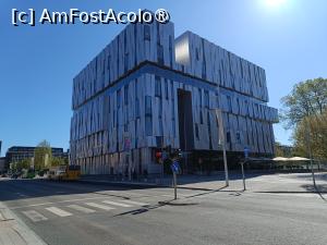 [P87] Uppsala, Filarmonica - Uppsala Konsert & Kongress (UKK), poză micșorată la jumătate » foto by mprofeanu
 - 
<span class="allrVoted glyphicon glyphicon-heart hidden" id="av1513463"></span>
<a class="m-l-10 hidden" id="sv1513463" onclick="voting_Foto_DelVot(,1513463,17905)" role="button">șterge vot <span class="glyphicon glyphicon-remove"></span></a>
<a id="v91513463" class=" c-red"  onclick="voting_Foto_SetVot(1513463)" role="button"><span class="glyphicon glyphicon-heart-empty"></span> <b>LIKE</b> = Votează poza</a> <img class="hidden"  id="f1513463W9" src="/imagini/loader.gif" border="0" /><span class="AjErrMes hidden" id="e1513463ErM"></span>