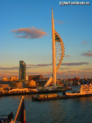 [P48] Portsmouth » foto by DarkAng3L
 - 
<span class="allrVoted glyphicon glyphicon-heart hidden" id="av588408"></span>
<a class="m-l-10 hidden" id="sv588408" onclick="voting_Foto_DelVot(,588408,17930)" role="button">șterge vot <span class="glyphicon glyphicon-remove"></span></a>
<a id="v9588408" class=" c-red"  onclick="voting_Foto_SetVot(588408)" role="button"><span class="glyphicon glyphicon-heart-empty"></span> <b>LIKE</b> = Votează poza</a> <img class="hidden"  id="f588408W9" src="/imagini/loader.gif" border="0" /><span class="AjErrMes hidden" id="e588408ErM"></span>