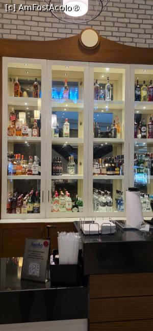 [P24] lobby bar 1 » foto by gioko
 - 
<span class="allrVoted glyphicon glyphicon-heart hidden" id="av1516394"></span>
<a class="m-l-10 hidden" id="sv1516394" onclick="voting_Foto_DelVot(,1516394,17952)" role="button">șterge vot <span class="glyphicon glyphicon-remove"></span></a>
<a id="v91516394" class=" c-red"  onclick="voting_Foto_SetVot(1516394)" role="button"><span class="glyphicon glyphicon-heart-empty"></span> <b>LIKE</b> = Votează poza</a> <img class="hidden"  id="f1516394W9" src="/imagini/loader.gif" border="0" /><span class="AjErrMes hidden" id="e1516394ErM"></span>