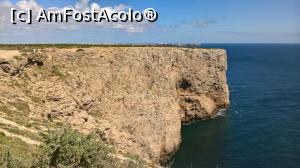 [P19] Cabo do Sao Vicente - vedere spre est, spre Sagres.  » foto by Bujie
 - 
<span class="allrVoted glyphicon glyphicon-heart hidden" id="av985666"></span>
<a class="m-l-10 hidden" id="sv985666" onclick="voting_Foto_DelVot(,985666,17954)" role="button">șterge vot <span class="glyphicon glyphicon-remove"></span></a>
<a id="v9985666" class=" c-red"  onclick="voting_Foto_SetVot(985666)" role="button"><span class="glyphicon glyphicon-heart-empty"></span> <b>LIKE</b> = Votează poza</a> <img class="hidden"  id="f985666W9" src="/imagini/loader.gif" border="0" /><span class="AjErrMes hidden" id="e985666ErM"></span>