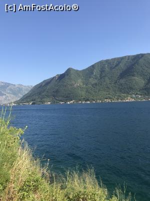 [P04] Vedere de pe faleza Perast » foto by krisstinna
 - 
<span class="allrVoted glyphicon glyphicon-heart hidden" id="av1103482"></span>
<a class="m-l-10 hidden" id="sv1103482" onclick="voting_Foto_DelVot(,1103482,18064)" role="button">șterge vot <span class="glyphicon glyphicon-remove"></span></a>
<a id="v91103482" class=" c-red"  onclick="voting_Foto_SetVot(1103482)" role="button"><span class="glyphicon glyphicon-heart-empty"></span> <b>LIKE</b> = Votează poza</a> <img class="hidden"  id="f1103482W9" src="/imagini/loader.gif" border="0" /><span class="AjErrMes hidden" id="e1103482ErM"></span>