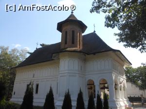[P05] Palatul Brâncovenesc de la Mogoșoaia - Biserica. » foto by iulianic
 - 
<span class="allrVoted glyphicon glyphicon-heart hidden" id="av1420694"></span>
<a class="m-l-10 hidden" id="sv1420694" onclick="voting_Foto_DelVot(,1420694,18120)" role="button">șterge vot <span class="glyphicon glyphicon-remove"></span></a>
<a id="v91420694" class=" c-red"  onclick="voting_Foto_SetVot(1420694)" role="button"><span class="glyphicon glyphicon-heart-empty"></span> <b>LIKE</b> = Votează poza</a> <img class="hidden"  id="f1420694W9" src="/imagini/loader.gif" border="0" /><span class="AjErrMes hidden" id="e1420694ErM"></span>