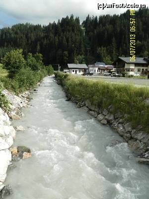 [P35] Maria Alm - în apropierea telecabinei » foto by Alina53
 - 
<span class="allrVoted glyphicon glyphicon-heart hidden" id="av598754"></span>
<a class="m-l-10 hidden" id="sv598754" onclick="voting_Foto_DelVot(,598754,18132)" role="button">șterge vot <span class="glyphicon glyphicon-remove"></span></a>
<a id="v9598754" class=" c-red"  onclick="voting_Foto_SetVot(598754)" role="button"><span class="glyphicon glyphicon-heart-empty"></span> <b>LIKE</b> = Votează poza</a> <img class="hidden"  id="f598754W9" src="/imagini/loader.gif" border="0" /><span class="AjErrMes hidden" id="e598754ErM"></span>