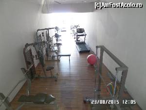 [P13] Sala de fitnes » foto by ungureanica
 - 
<span class="allrVoted glyphicon glyphicon-heart hidden" id="av664376"></span>
<a class="m-l-10 hidden" id="sv664376" onclick="voting_Foto_DelVot(,664376,18177)" role="button">șterge vot <span class="glyphicon glyphicon-remove"></span></a>
<a id="v9664376" class=" c-red"  onclick="voting_Foto_SetVot(664376)" role="button"><span class="glyphicon glyphicon-heart-empty"></span> <b>LIKE</b> = Votează poza</a> <img class="hidden"  id="f664376W9" src="/imagini/loader.gif" border="0" /><span class="AjErrMes hidden" id="e664376ErM"></span>