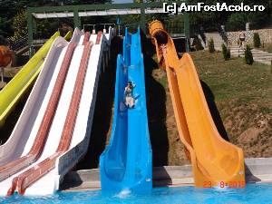 [P03] o mica parte din topoganele de la aquapark » foto by diana2015
 - 
<span class="allrVoted glyphicon glyphicon-heart hidden" id="av662278"></span>
<a class="m-l-10 hidden" id="sv662278" onclick="voting_Foto_DelVot(,662278,18177)" role="button">șterge vot <span class="glyphicon glyphicon-remove"></span></a>
<a id="v9662278" class=" c-red"  onclick="voting_Foto_SetVot(662278)" role="button"><span class="glyphicon glyphicon-heart-empty"></span> <b>LIKE</b> = Votează poza</a> <img class="hidden"  id="f662278W9" src="/imagini/loader.gif" border="0" /><span class="AjErrMes hidden" id="e662278ErM"></span>