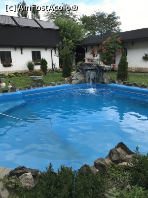 [P50] Piscina » foto by krisstinna
 - 
<span class="allrVoted glyphicon glyphicon-heart hidden" id="av1187301"></span>
<a class="m-l-10 hidden" id="sv1187301" onclick="voting_Foto_DelVot(,1187301,18230)" role="button">șterge vot <span class="glyphicon glyphicon-remove"></span></a>
<a id="v91187301" class=" c-red"  onclick="voting_Foto_SetVot(1187301)" role="button"><span class="glyphicon glyphicon-heart-empty"></span> <b>LIKE</b> = Votează poza</a> <img class="hidden"  id="f1187301W9" src="/imagini/loader.gif" border="0" /><span class="AjErrMes hidden" id="e1187301ErM"></span>