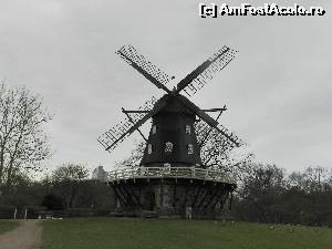 [P09] Moara in Kunsparken » foto by phleau
 - 
<span class="allrVoted glyphicon glyphicon-heart hidden" id="av610157"></span>
<a class="m-l-10 hidden" id="sv610157" onclick="voting_Foto_DelVot(,610157,18275)" role="button">șterge vot <span class="glyphicon glyphicon-remove"></span></a>
<a id="v9610157" class=" c-red"  onclick="voting_Foto_SetVot(610157)" role="button"><span class="glyphicon glyphicon-heart-empty"></span> <b>LIKE</b> = Votează poza</a> <img class="hidden"  id="f610157W9" src="/imagini/loader.gif" border="0" /><span class="AjErrMes hidden" id="e610157ErM"></span>