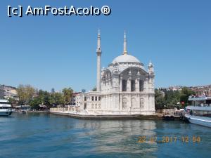 [P22] Ortakoy Camii din alt unghi.  » foto by elviramvio
 - 
<span class="allrVoted glyphicon glyphicon-heart hidden" id="av913654"></span>
<a class="m-l-10 hidden" id="sv913654" onclick="voting_Foto_DelVot(,913654,18396)" role="button">șterge vot <span class="glyphicon glyphicon-remove"></span></a>
<a id="v9913654" class=" c-red"  onclick="voting_Foto_SetVot(913654)" role="button"><span class="glyphicon glyphicon-heart-empty"></span> <b>LIKE</b> = Votează poza</a> <img class="hidden"  id="f913654W9" src="/imagini/loader.gif" border="0" /><span class="AjErrMes hidden" id="e913654ErM"></span>