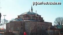 [P77] Biserica Sfintilor Sergius si Bachus, sau 'Kuçuk Aya Sofia Camii', in apropiere de linia ferata si Marea Marmara. » foto by TraianS
 - 
<span class="allrVoted glyphicon glyphicon-heart hidden" id="av330624"></span>
<a class="m-l-10 hidden" id="sv330624" onclick="voting_Foto_DelVot(,330624,18404)" role="button">șterge vot <span class="glyphicon glyphicon-remove"></span></a>
<a id="v9330624" class=" c-red"  onclick="voting_Foto_SetVot(330624)" role="button"><span class="glyphicon glyphicon-heart-empty"></span> <b>LIKE</b> = Votează poza</a> <img class="hidden"  id="f330624W9" src="/imagini/loader.gif" border="0" /><span class="AjErrMes hidden" id="e330624ErM"></span>