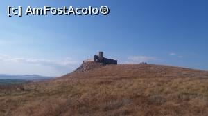 P01 [AUG-2016] Cetatea Enisala - vedere din parcare