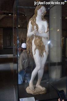 [P60] Sfânta Maria Magdalena, de un sculptor german, Gregor Erhart » foto by Ovidiu istorie
 - 
<span class="allrVoted glyphicon glyphicon-heart hidden" id="av319966"></span>
<a class="m-l-10 hidden" id="sv319966" onclick="voting_Foto_DelVot(,319966,18451)" role="button">șterge vot <span class="glyphicon glyphicon-remove"></span></a>
<a id="v9319966" class=" c-red"  onclick="voting_Foto_SetVot(319966)" role="button"><span class="glyphicon glyphicon-heart-empty"></span> <b>LIKE</b> = Votează poza</a> <img class="hidden"  id="f319966W9" src="/imagini/loader.gif" border="0" /><span class="AjErrMes hidden" id="e319966ErM"></span>