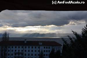 [P02] Apus de soare de la balconul hotelului.  » foto by hakkoo
 - 
<span class="allrVoted glyphicon glyphicon-heart hidden" id="av620347"></span>
<a class="m-l-10 hidden" id="sv620347" onclick="voting_Foto_DelVot(,620347,18491)" role="button">șterge vot <span class="glyphicon glyphicon-remove"></span></a>
<a id="v9620347" class=" c-red"  onclick="voting_Foto_SetVot(620347)" role="button"><span class="glyphicon glyphicon-heart-empty"></span> <b>LIKE</b> = Votează poza</a> <img class="hidden"  id="f620347W9" src="/imagini/loader.gif" border="0" /><span class="AjErrMes hidden" id="e620347ErM"></span>