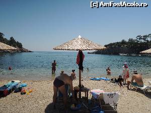 [P14] Agios ioannins beach, se mai poate face snorkeling OK si pe extremitatea din dreapta (spre larg) a golfului.  » foto by ebirsan
 - 
<span class="allrVoted glyphicon glyphicon-heart hidden" id="av527001"></span>
<a class="m-l-10 hidden" id="sv527001" onclick="voting_Foto_DelVot(,527001,18546)" role="button">șterge vot <span class="glyphicon glyphicon-remove"></span></a>
<a id="v9527001" class=" c-red"  onclick="voting_Foto_SetVot(527001)" role="button"><span class="glyphicon glyphicon-heart-empty"></span> <b>LIKE</b> = Votează poza</a> <img class="hidden"  id="f527001W9" src="/imagini/loader.gif" border="0" /><span class="AjErrMes hidden" id="e527001ErM"></span>