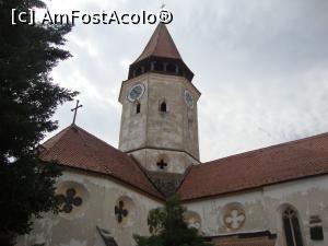 [P13] Turla bisericii domină împrejurimile.  » foto by Floryn81
 - 
<span class="allrVoted glyphicon glyphicon-heart hidden" id="av926512"></span>
<a class="m-l-10 hidden" id="sv926512" onclick="voting_Foto_DelVot(,926512,18588)" role="button">șterge vot <span class="glyphicon glyphicon-remove"></span></a>
<a id="v9926512" class=" c-red"  onclick="voting_Foto_SetVot(926512)" role="button"><span class="glyphicon glyphicon-heart-empty"></span> <b>LIKE</b> = Votează poza</a> <img class="hidden"  id="f926512W9" src="/imagini/loader.gif" border="0" /><span class="AjErrMes hidden" id="e926512ErM"></span>