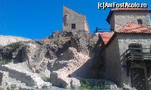 [P22] Ruine, Căsuţa C şi Căsuţa de Sus de la Cetatea Rupea, jud. Braşov.  » foto by traian.leuca †
 - 
<span class="allrVoted glyphicon glyphicon-heart hidden" id="av507750"></span>
<a class="m-l-10 hidden" id="sv507750" onclick="voting_Foto_DelVot(,507750,18593)" role="button">șterge vot <span class="glyphicon glyphicon-remove"></span></a>
<a id="v9507750" class=" c-red"  onclick="voting_Foto_SetVot(507750)" role="button"><span class="glyphicon glyphicon-heart-empty"></span> <b>LIKE</b> = Votează poza</a> <img class="hidden"  id="f507750W9" src="/imagini/loader.gif" border="0" /><span class="AjErrMes hidden" id="e507750ErM"></span>
