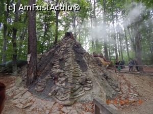 [P12] Vulcan in eruptie la Dino Parc din Rasnov.  » foto by Diaura*
 - 
<span class="allrVoted glyphicon glyphicon-heart hidden" id="av1059186"></span>
<a class="m-l-10 hidden" id="sv1059186" onclick="voting_Foto_DelVot(,1059186,18612)" role="button">șterge vot <span class="glyphicon glyphicon-remove"></span></a>
<a id="v91059186" class=" c-red"  onclick="voting_Foto_SetVot(1059186)" role="button"><span class="glyphicon glyphicon-heart-empty"></span> <b>LIKE</b> = Votează poza</a> <img class="hidden"  id="f1059186W9" src="/imagini/loader.gif" border="0" /><span class="AjErrMes hidden" id="e1059186ErM"></span>