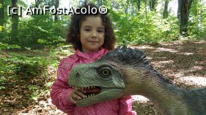 [P15] fetita noastra fericita ca dino nu musca!!!  » foto by NELUTU D-tru
 - 
<span class="allrVoted glyphicon glyphicon-heart hidden" id="av744830"></span>
<a class="m-l-10 hidden" id="sv744830" onclick="voting_Foto_DelVot(,744830,18612)" role="button">șterge vot <span class="glyphicon glyphicon-remove"></span></a>
<a id="v9744830" class=" c-red"  onclick="voting_Foto_SetVot(744830)" role="button"><span class="glyphicon glyphicon-heart-empty"></span> <b>LIKE</b> = Votează poza</a> <img class="hidden"  id="f744830W9" src="/imagini/loader.gif" border="0" /><span class="AjErrMes hidden" id="e744830ErM"></span>