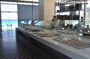 [P09] restaurantul principal la ora pranzului » foto by zake
 - 
<span class="allrVoted glyphicon glyphicon-heart hidden" id="av632871"></span>
<a class="m-l-10 hidden" id="sv632871" onclick="voting_Foto_DelVot(,632871,18683)" role="button">șterge vot <span class="glyphicon glyphicon-remove"></span></a>
<a id="v9632871" class=" c-red"  onclick="voting_Foto_SetVot(632871)" role="button"><span class="glyphicon glyphicon-heart-empty"></span> <b>LIKE</b> = Votează poza</a> <img class="hidden"  id="f632871W9" src="/imagini/loader.gif" border="0" /><span class="AjErrMes hidden" id="e632871ErM"></span>