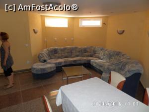 [P10] Sala pentru luat masa » foto by ungureanica
 - 
<span class="allrVoted glyphicon glyphicon-heart hidden" id="av757533"></span>
<a class="m-l-10 hidden" id="sv757533" onclick="voting_Foto_DelVot(,757533,18707)" role="button">șterge vot <span class="glyphicon glyphicon-remove"></span></a>
<a id="v9757533" class=" c-red"  onclick="voting_Foto_SetVot(757533)" role="button"><span class="glyphicon glyphicon-heart-empty"></span> <b>LIKE</b> = Votează poza</a> <img class="hidden"  id="f757533W9" src="/imagini/loader.gif" border="0" /><span class="AjErrMes hidden" id="e757533ErM"></span>