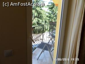 [P12] Balconul » foto by ungureanica
 - 
<span class="allrVoted glyphicon glyphicon-heart hidden" id="av757535"></span>
<a class="m-l-10 hidden" id="sv757535" onclick="voting_Foto_DelVot(,757535,18707)" role="button">șterge vot <span class="glyphicon glyphicon-remove"></span></a>
<a id="v9757535" class=" c-red"  onclick="voting_Foto_SetVot(757535)" role="button"><span class="glyphicon glyphicon-heart-empty"></span> <b>LIKE</b> = Votează poza</a> <img class="hidden"  id="f757535W9" src="/imagini/loader.gif" border="0" /><span class="AjErrMes hidden" id="e757535ErM"></span>