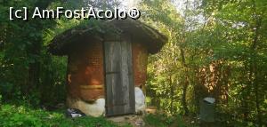 [P40] Casa Verde din Sasca Montană - WC-ul ecologic în fundul curții. » foto by Aurici
 - 
<span class="allrVoted glyphicon glyphicon-heart hidden" id="av1184714"></span>
<a class="m-l-10 hidden" id="sv1184714" onclick="voting_Foto_DelVot(,1184714,18857)" role="button">șterge vot <span class="glyphicon glyphicon-remove"></span></a>
<a id="v91184714" class=" c-red"  onclick="voting_Foto_SetVot(1184714)" role="button"><span class="glyphicon glyphicon-heart-empty"></span> <b>LIKE</b> = Votează poza</a> <img class="hidden"  id="f1184714W9" src="/imagini/loader.gif" border="0" /><span class="AjErrMes hidden" id="e1184714ErM"></span>