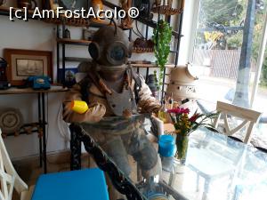 [P19] Terasa cu Ancore din Eforie Nord. La masa cu un scafandru simpatic. » foto by Floria
 - 
<span class="allrVoted glyphicon glyphicon-heart hidden" id="av1274594"></span>
<a class="m-l-10 hidden" id="sv1274594" onclick="voting_Foto_DelVot(,1274594,18876)" role="button">șterge vot <span class="glyphicon glyphicon-remove"></span></a>
<a id="v91274594" class=" c-red"  onclick="voting_Foto_SetVot(1274594)" role="button"><span class="glyphicon glyphicon-heart-empty"></span> <b>LIKE</b> = Votează poza</a> <img class="hidden"  id="f1274594W9" src="/imagini/loader.gif" border="0" /><span class="AjErrMes hidden" id="e1274594ErM"></span>