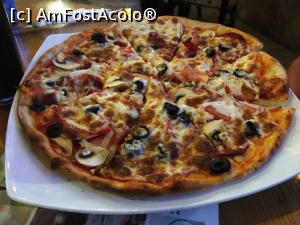 [P07] Pizza de la Grand » foto by AZE
 - 
<span class="allrVoted glyphicon glyphicon-heart hidden" id="av1236832"></span>
<a class="m-l-10 hidden" id="sv1236832" onclick="voting_Foto_DelVot(,1236832,18876)" role="button">șterge vot <span class="glyphicon glyphicon-remove"></span></a>
<a id="v91236832" class=" c-red"  onclick="voting_Foto_SetVot(1236832)" role="button"><span class="glyphicon glyphicon-heart-empty"></span> <b>LIKE</b> = Votează poza</a> <img class="hidden"  id="f1236832W9" src="/imagini/loader.gif" border="0" /><span class="AjErrMes hidden" id="e1236832ErM"></span>
