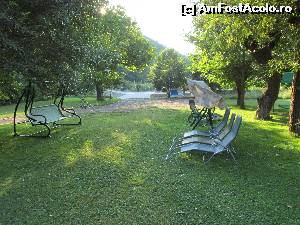 [P23] Curtea pensiunii. Instrumente de leneveala :)  » foto by Testosu'
 - 
<span class="allrVoted glyphicon glyphicon-heart hidden" id="av645371"></span>
<a class="m-l-10 hidden" id="sv645371" onclick="voting_Foto_DelVot(,645371,18901)" role="button">șterge vot <span class="glyphicon glyphicon-remove"></span></a>
<a id="v9645371" class=" c-red"  onclick="voting_Foto_SetVot(645371)" role="button"><span class="glyphicon glyphicon-heart-empty"></span> <b>LIKE</b> = Votează poza</a> <img class="hidden"  id="f645371W9" src="/imagini/loader.gif" border="0" /><span class="AjErrMes hidden" id="e645371ErM"></span>