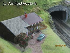 [P09] Langa un tunel de cale ferata.  » foto by Storia
 - 
<span class="allrVoted glyphicon glyphicon-heart hidden" id="av1002945"></span>
<a class="m-l-10 hidden" id="sv1002945" onclick="voting_Foto_DelVot(,1002945,18914)" role="button">șterge vot <span class="glyphicon glyphicon-remove"></span></a>
<a id="v91002945" class=" c-red"  onclick="voting_Foto_SetVot(1002945)" role="button"><span class="glyphicon glyphicon-heart-empty"></span> <b>LIKE</b> = Votează poza</a> <img class="hidden"  id="f1002945W9" src="/imagini/loader.gif" border="0" /><span class="AjErrMes hidden" id="e1002945ErM"></span>