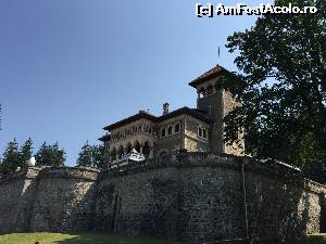 [P05] Primul cadru cu Castelul Cantacuzino » foto by Dan&Ema
 - 
<span class="allrVoted glyphicon glyphicon-heart hidden" id="av661986"></span>
<a class="m-l-10 hidden" id="sv661986" onclick="voting_Foto_DelVot(,661986,18916)" role="button">șterge vot <span class="glyphicon glyphicon-remove"></span></a>
<a id="v9661986" class=" c-red"  onclick="voting_Foto_SetVot(661986)" role="button"><span class="glyphicon glyphicon-heart-empty"></span> <b>LIKE</b> = Votează poza</a> <img class="hidden"  id="f661986W9" src="/imagini/loader.gif" border="0" /><span class="AjErrMes hidden" id="e661986ErM"></span>