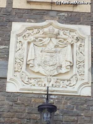 [P08] blazonul lui G. G. Cantacuzino » foto by Dan&Ema
 - 
<span class="allrVoted glyphicon glyphicon-heart hidden" id="av661989"></span>
<a class="m-l-10 hidden" id="sv661989" onclick="voting_Foto_DelVot(,661989,18916)" role="button">șterge vot <span class="glyphicon glyphicon-remove"></span></a>
<a id="v9661989" class=" c-red"  onclick="voting_Foto_SetVot(661989)" role="button"><span class="glyphicon glyphicon-heart-empty"></span> <b>LIKE</b> = Votează poza</a> <img class="hidden"  id="f661989W9" src="/imagini/loader.gif" border="0" /><span class="AjErrMes hidden" id="e661989ErM"></span>