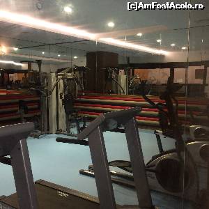 [P63] Sala de fitness » foto by marian_buc
 - 
<span class="allrVoted glyphicon glyphicon-heart hidden" id="av647408"></span>
<a class="m-l-10 hidden" id="sv647408" onclick="voting_Foto_DelVot(,647408,18942)" role="button">șterge vot <span class="glyphicon glyphicon-remove"></span></a>
<a id="v9647408" class=" c-red"  onclick="voting_Foto_SetVot(647408)" role="button"><span class="glyphicon glyphicon-heart-empty"></span> <b>LIKE</b> = Votează poza</a> <img class="hidden"  id="f647408W9" src="/imagini/loader.gif" border="0" /><span class="AjErrMes hidden" id="e647408ErM"></span>