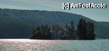 [P46] Manastirea Visovak, pe o insula in parcul national Krka » foto by ambvision
 - 
<span class="allrVoted glyphicon glyphicon-heart hidden" id="av529"></span>
<a class="m-l-10 hidden" id="sv529" onclick="voting_Foto_DelVot(,529,19068)" role="button">șterge vot <span class="glyphicon glyphicon-remove"></span></a>
<a id="v9529" class=" c-red"  onclick="voting_Foto_SetVot(529)" role="button"><span class="glyphicon glyphicon-heart-empty"></span> <b>LIKE</b> = Votează poza</a> <img class="hidden"  id="f529W9" src="/imagini/loader.gif" border="0" /><span class="AjErrMes hidden" id="e529ErM"></span>