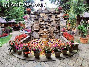 [P05] Restaurant Orizont - grădina » foto by crismis
 - 
<span class="allrVoted glyphicon glyphicon-heart hidden" id="av1416309"></span>
<a class="m-l-10 hidden" id="sv1416309" onclick="voting_Foto_DelVot(,1416309,19156)" role="button">șterge vot <span class="glyphicon glyphicon-remove"></span></a>
<a id="v91416309" class=" c-red"  onclick="voting_Foto_SetVot(1416309)" role="button"><span class="glyphicon glyphicon-heart-empty"></span> <b>LIKE</b> = Votează poza</a> <img class="hidden"  id="f1416309W9" src="/imagini/loader.gif" border="0" /><span class="AjErrMes hidden" id="e1416309ErM"></span>