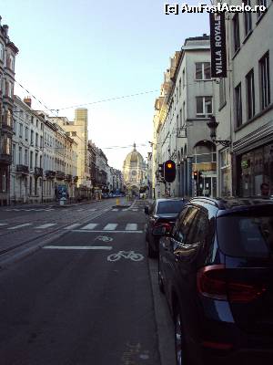 [P07] Rue Royale, fotografiată dinspre staţia de metrou Botanique.  » foto by Carmen Ion
 - 
<span class="allrVoted glyphicon glyphicon-heart hidden" id="av661112"></span>
<a class="m-l-10 hidden" id="sv661112" onclick="voting_Foto_DelVot(,661112,19220)" role="button">șterge vot <span class="glyphicon glyphicon-remove"></span></a>
<a id="v9661112" class=" c-red"  onclick="voting_Foto_SetVot(661112)" role="button"><span class="glyphicon glyphicon-heart-empty"></span> <b>LIKE</b> = Votează poza</a> <img class="hidden"  id="f661112W9" src="/imagini/loader.gif" border="0" /><span class="AjErrMes hidden" id="e661112ErM"></span>