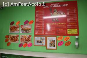 [P15] Ravenna, Pizzeria Dal Gladiatore, Gladiatorul prezent pe perete » foto by mprofeanu
 - 
<span class="allrVoted glyphicon glyphicon-heart hidden" id="av1344454"></span>
<a class="m-l-10 hidden" id="sv1344454" onclick="voting_Foto_DelVot(,1344454,19245)" role="button">șterge vot <span class="glyphicon glyphicon-remove"></span></a>
<a id="v91344454" class=" c-red"  onclick="voting_Foto_SetVot(1344454)" role="button"><span class="glyphicon glyphicon-heart-empty"></span> <b>LIKE</b> = Votează poza</a> <img class="hidden"  id="f1344454W9" src="/imagini/loader.gif" border="0" /><span class="AjErrMes hidden" id="e1344454ErM"></span>