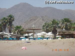 [P41] Munte si mare in Fujairah.  » foto by rora
 - 
<span class="allrVoted glyphicon glyphicon-heart hidden" id="av665434"></span>
<a class="m-l-10 hidden" id="sv665434" onclick="voting_Foto_DelVot(,665434,19269)" role="button">șterge vot <span class="glyphicon glyphicon-remove"></span></a>
<a id="v9665434" class=" c-red"  onclick="voting_Foto_SetVot(665434)" role="button"><span class="glyphicon glyphicon-heart-empty"></span> <b>LIKE</b> = Votează poza</a> <img class="hidden"  id="f665434W9" src="/imagini/loader.gif" border="0" /><span class="AjErrMes hidden" id="e665434ErM"></span>