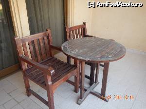[P08] Masa si scaunele de pe terasa.  » foto by rora
 - 
<span class="allrVoted glyphicon glyphicon-heart hidden" id="av665925"></span>
<a class="m-l-10 hidden" id="sv665925" onclick="voting_Foto_DelVot(,665925,19293)" role="button">șterge vot <span class="glyphicon glyphicon-remove"></span></a>
<a id="v9665925" class=" c-red"  onclick="voting_Foto_SetVot(665925)" role="button"><span class="glyphicon glyphicon-heart-empty"></span> <b>LIKE</b> = Votează poza</a> <img class="hidden"  id="f665925W9" src="/imagini/loader.gif" border="0" /><span class="AjErrMes hidden" id="e665925ErM"></span>