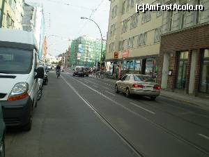 [P05] Tot str. Rosenthaler fotografiată în sens opus. In capătul străzii este stația de metrou.  » foto by Mihai18
 - 
<span class="allrVoted glyphicon glyphicon-heart hidden" id="av673086"></span>
<a class="m-l-10 hidden" id="sv673086" onclick="voting_Foto_DelVot(,673086,19388)" role="button">șterge vot <span class="glyphicon glyphicon-remove"></span></a>
<a id="v9673086" class=" c-red"  onclick="voting_Foto_SetVot(673086)" role="button"><span class="glyphicon glyphicon-heart-empty"></span> <b>LIKE</b> = Votează poza</a> <img class="hidden"  id="f673086W9" src="/imagini/loader.gif" border="0" /><span class="AjErrMes hidden" id="e673086ErM"></span>